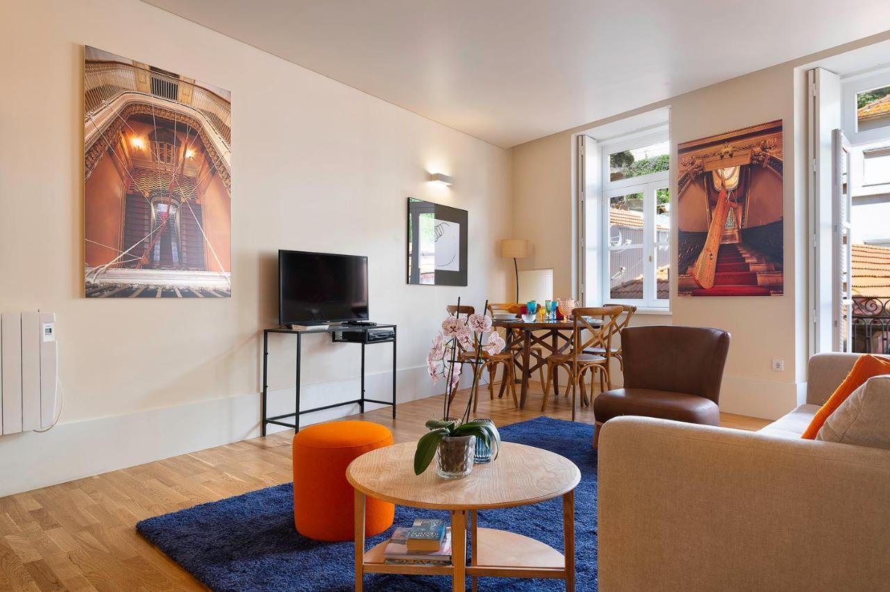 Ribeira Trendy Flat In Medieval Mercadores Street Porto Eksteriør billede