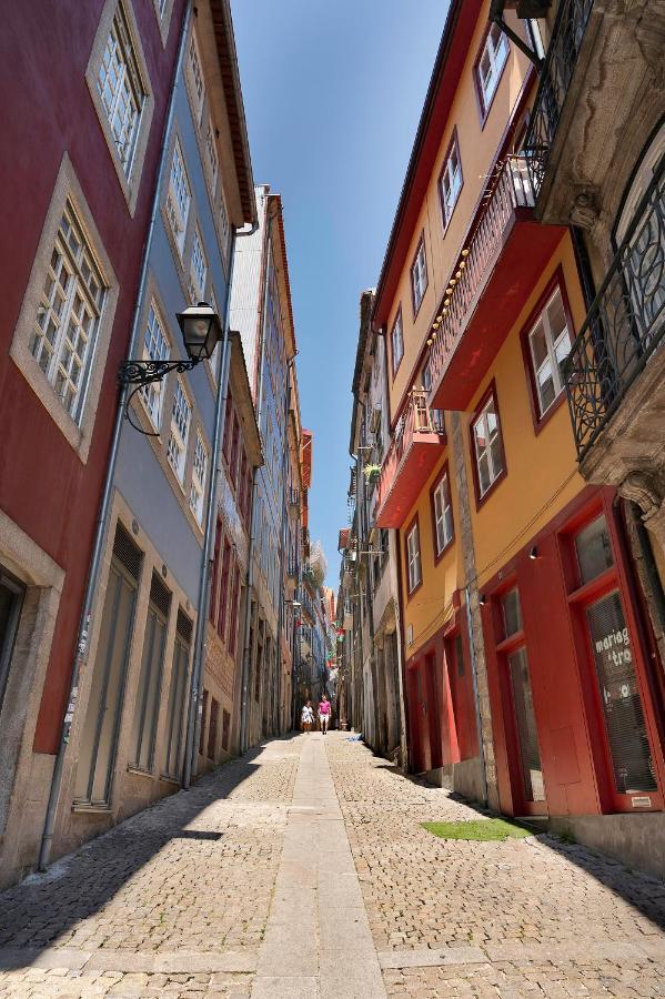 Ribeira Trendy Flat In Medieval Mercadores Street Porto Eksteriør billede